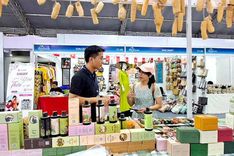 Hanoi Giftshow 2025 promotes creativity and sustainable growth in handicraft industry