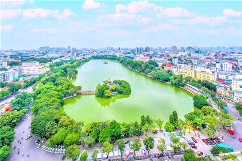 Hanoi brings Techfest 2025 outdoors to energize startups and inspire young innovators
