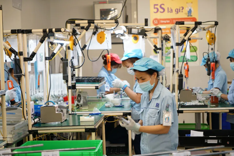 Vietnam industrial production seen rising strongly in 2026 on manufacturing optimism