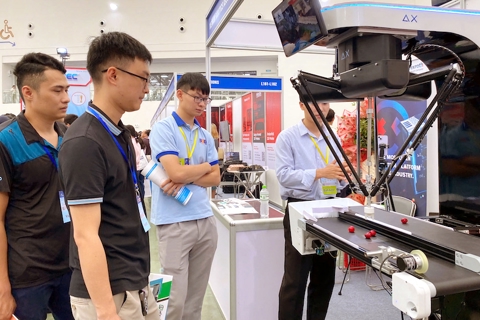 Hanoi Supporting Industry Fair 2025 connects global buyers and suppliers
