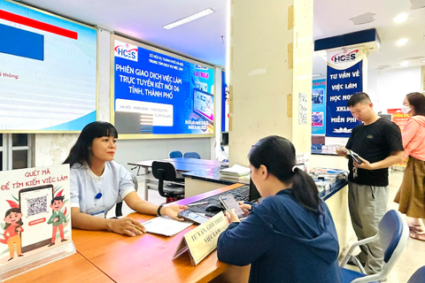 Hanoi prioritizes job creation amid major administrative overhaul