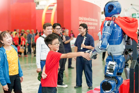 High-quality human resources key to Hanoi’s science, technology, and innovation breakthroughs